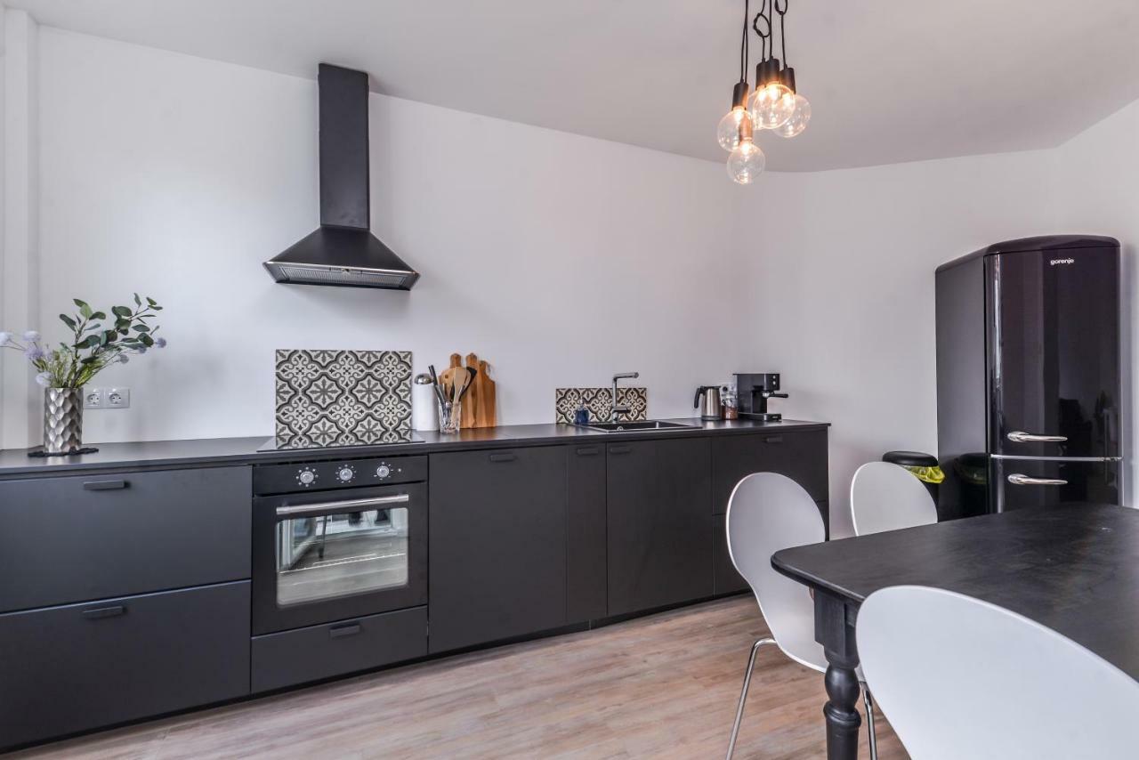 66 Apartment - Stylish Two Bedroom In Lozenets District By Flat Mаnager Sofya Dış mekan fotoğraf